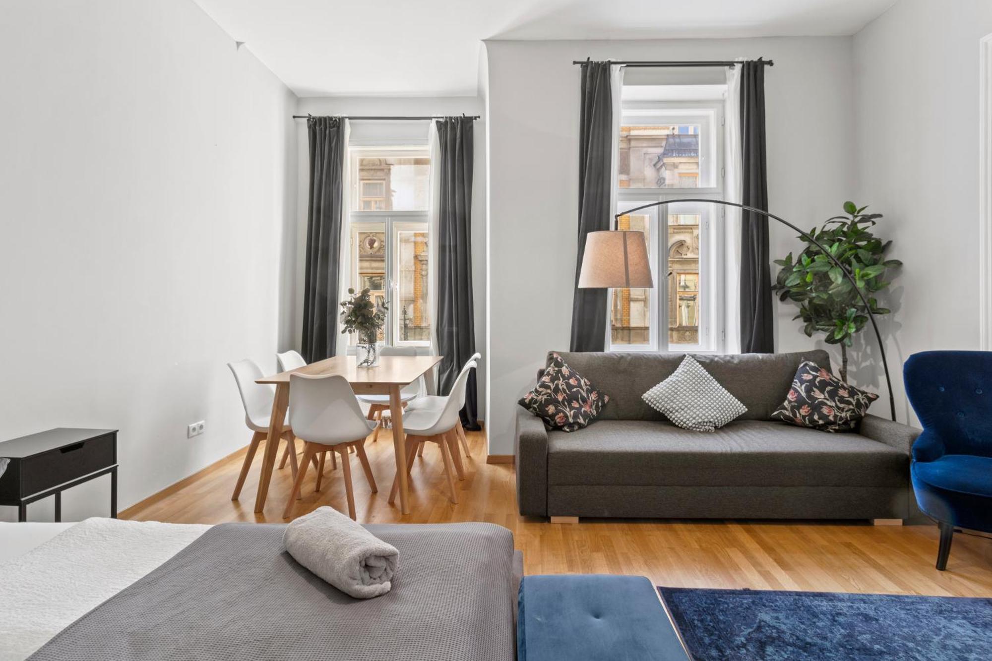 Three Bedrooms - 69 M² - 4 Min To U4 Metro Station Viyana Dış mekan fotoğraf
